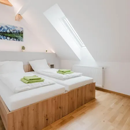 Moderne Ferienwohnung Mit Bergblick Bad Goisern Zewnętrze zdjęcie