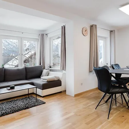 Moderne Ferienwohnung Mit Bergblick Bad Goisern Zewnętrze zdjęcie