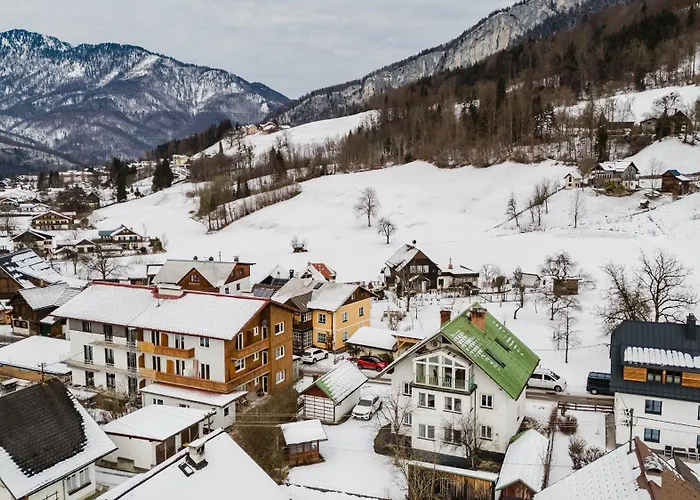 Moderne Ferienwohnung Mit Bergblick