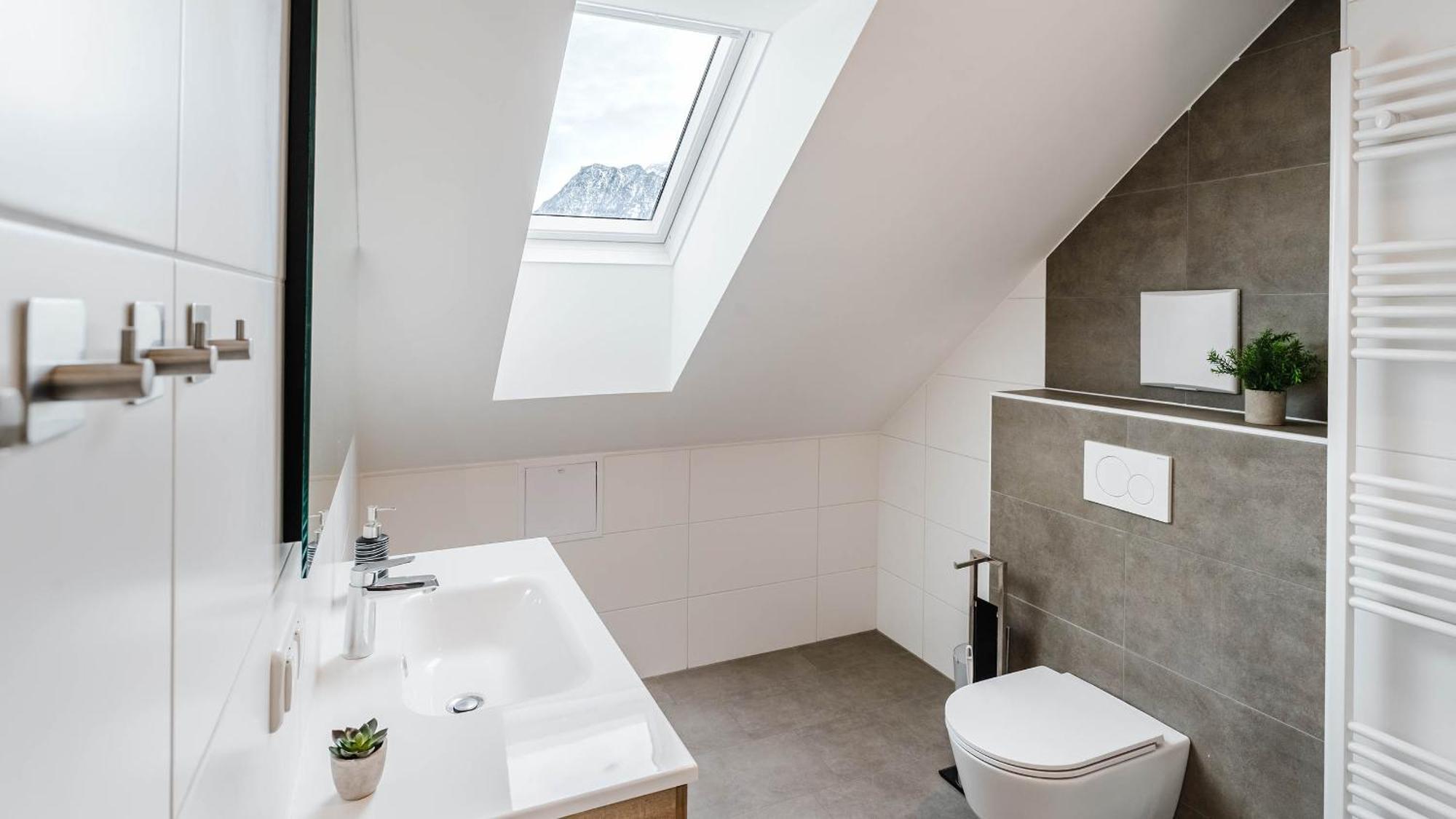 Moderne Mit Bergblick Apartment